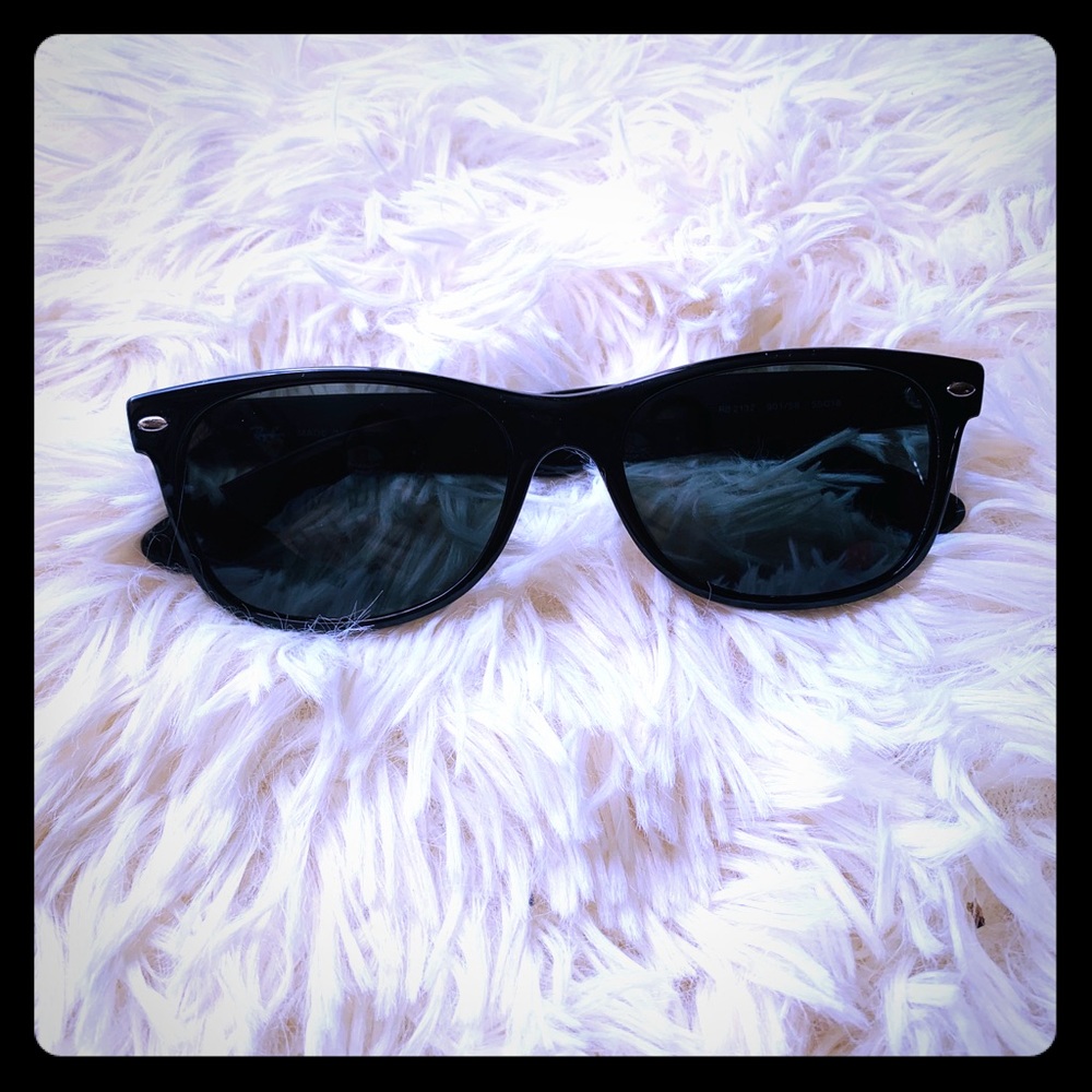 Ray-ban  sunglasses